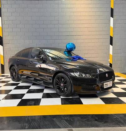 JAGUAR XE 2.0 16V SI4 TURBO GASOLINA R-SPORT 4P AUTOMÁTICO